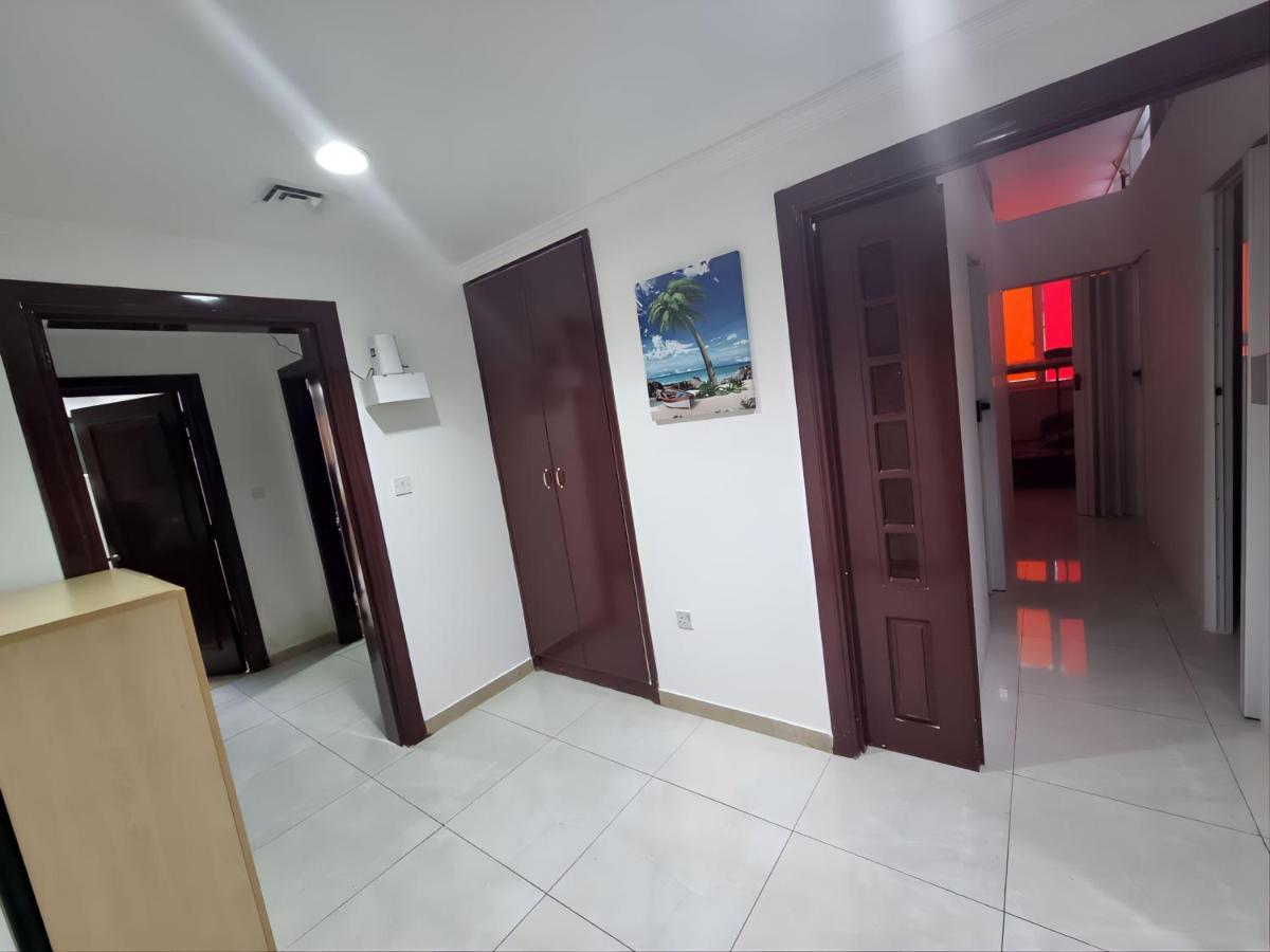 Corniche Street - Superb Lovely Room Abu Dabi Exterior foto